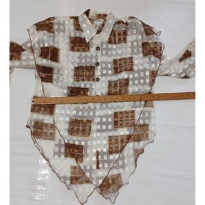 SAM USA Sheer Geometric Block Print Handkerchief Hem Button Down Blouse‎ Small